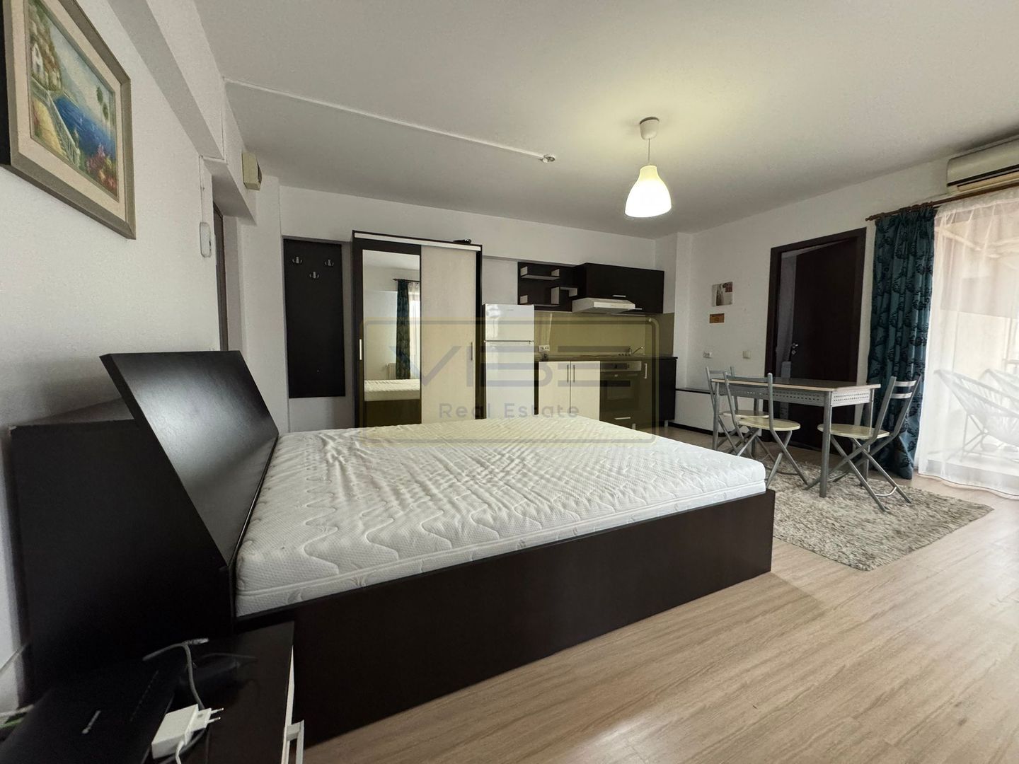 Garsoniera moderna zona centrala - 5 min Palas Mall - Poză 3