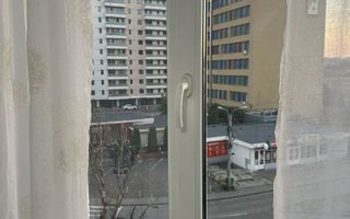 Garsonieră renovată de vânzare în Podu Roș, Iași - Poză 8