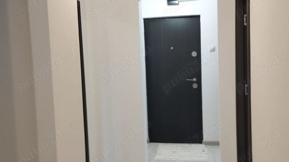 3 camere, decomandat, etaj 2, renovat, Micro 39 - Poză 1