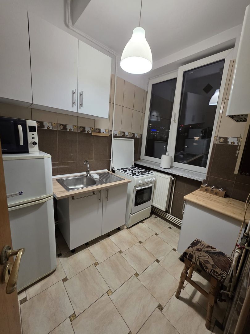 Inchiriere Garsoniera Zona Calea Victoriei - Poză 3