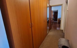 Apartament 3 camere decomandat - Poză 6
