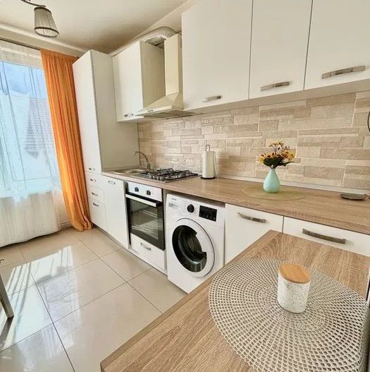 Giroc | 1 Camera | Mobilat si Utilat | Etaj 1 |  Loc de parcare - Poză 2