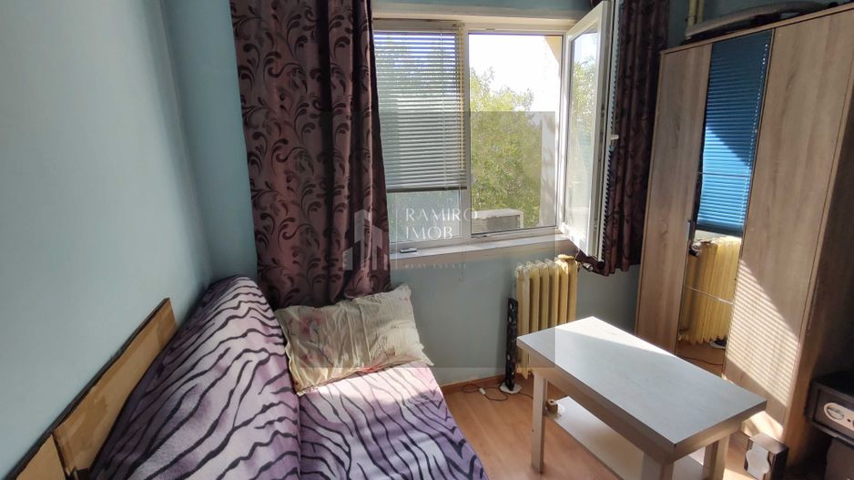 APARTAMENT 2 CAMERE, SECTOR 4/MOLDOVITA, APARATORII PATRIEI - Poză 2