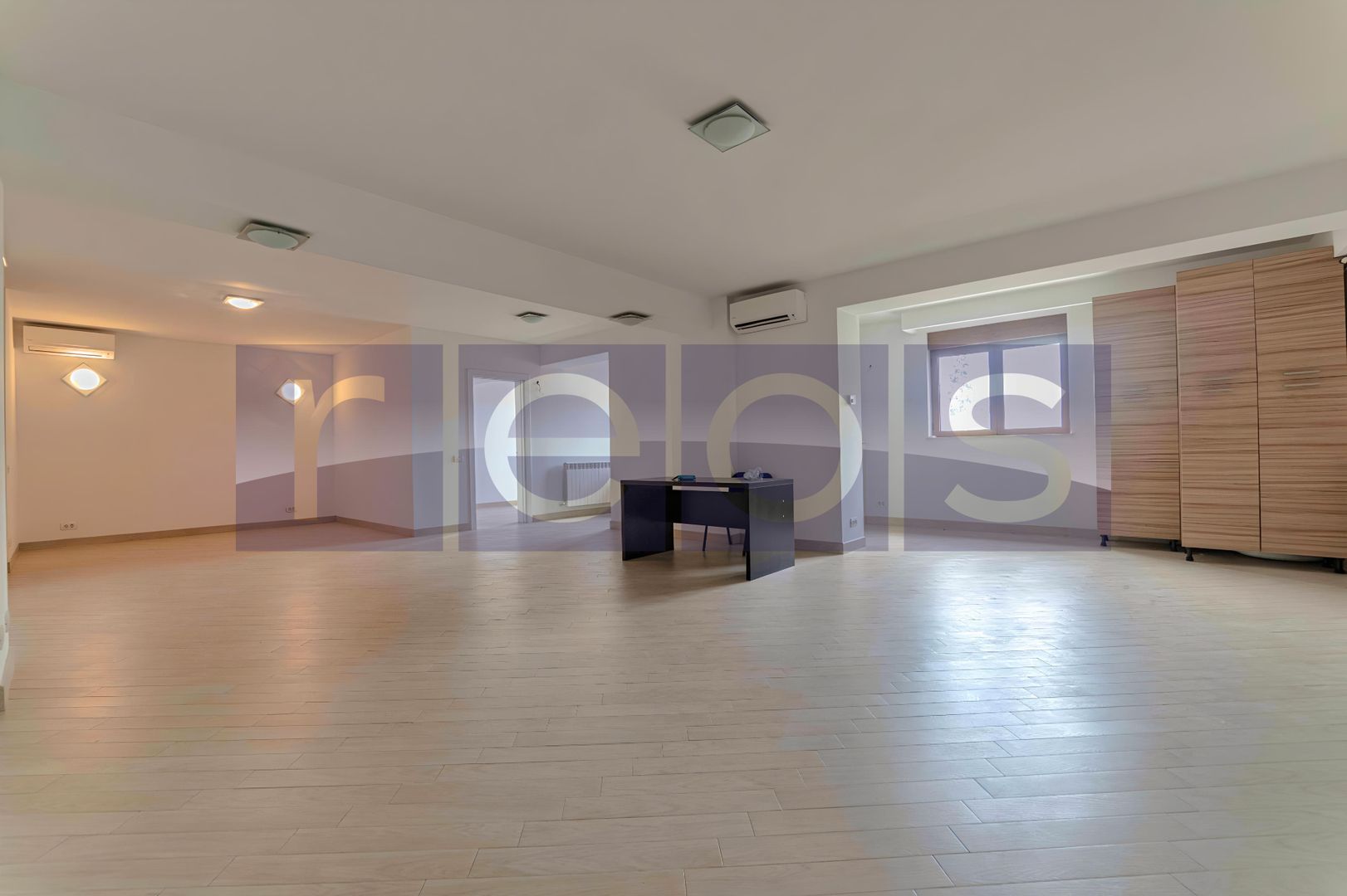 VANZARE | 3 CAMERE | PIAȚA DOROBANTI - Poză 3