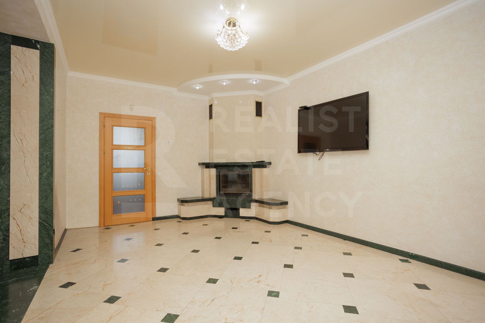 Chirie, casă, 6 camere, Strada Trifan Baltă, Centru - Poză 7