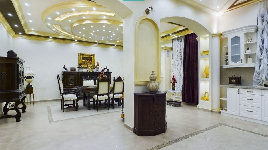 Vilă luxoasă cu o casă de oaspeți în Serbia - Poză 6