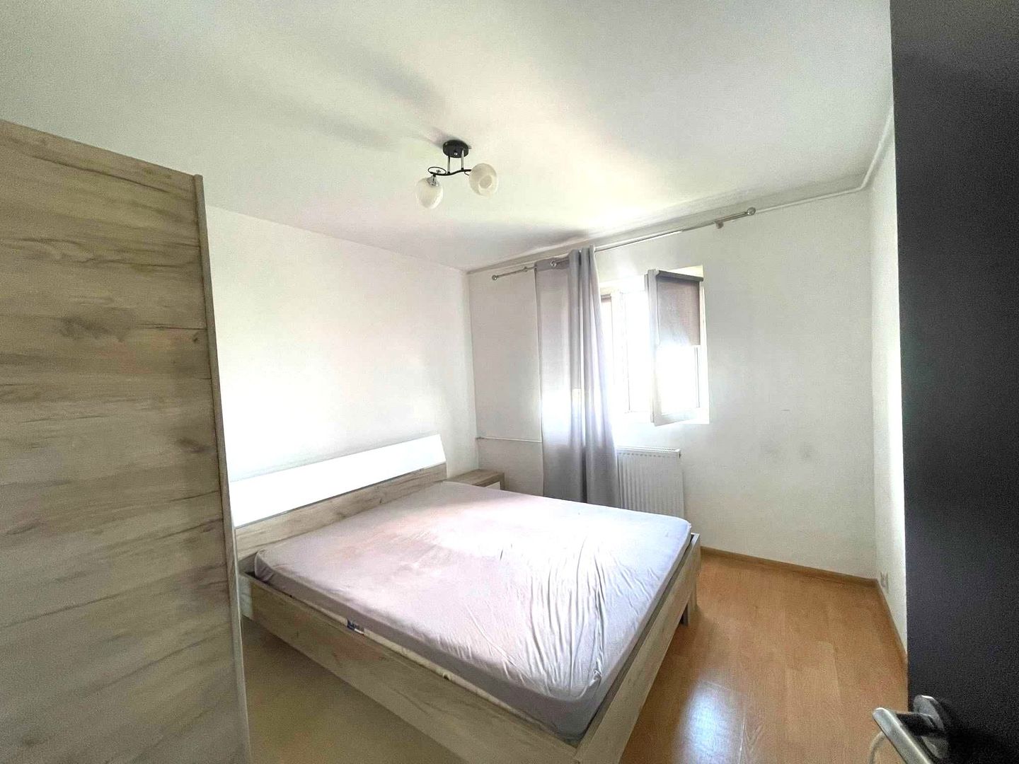 🏠 Închiriez Apartament cu - Poză 2