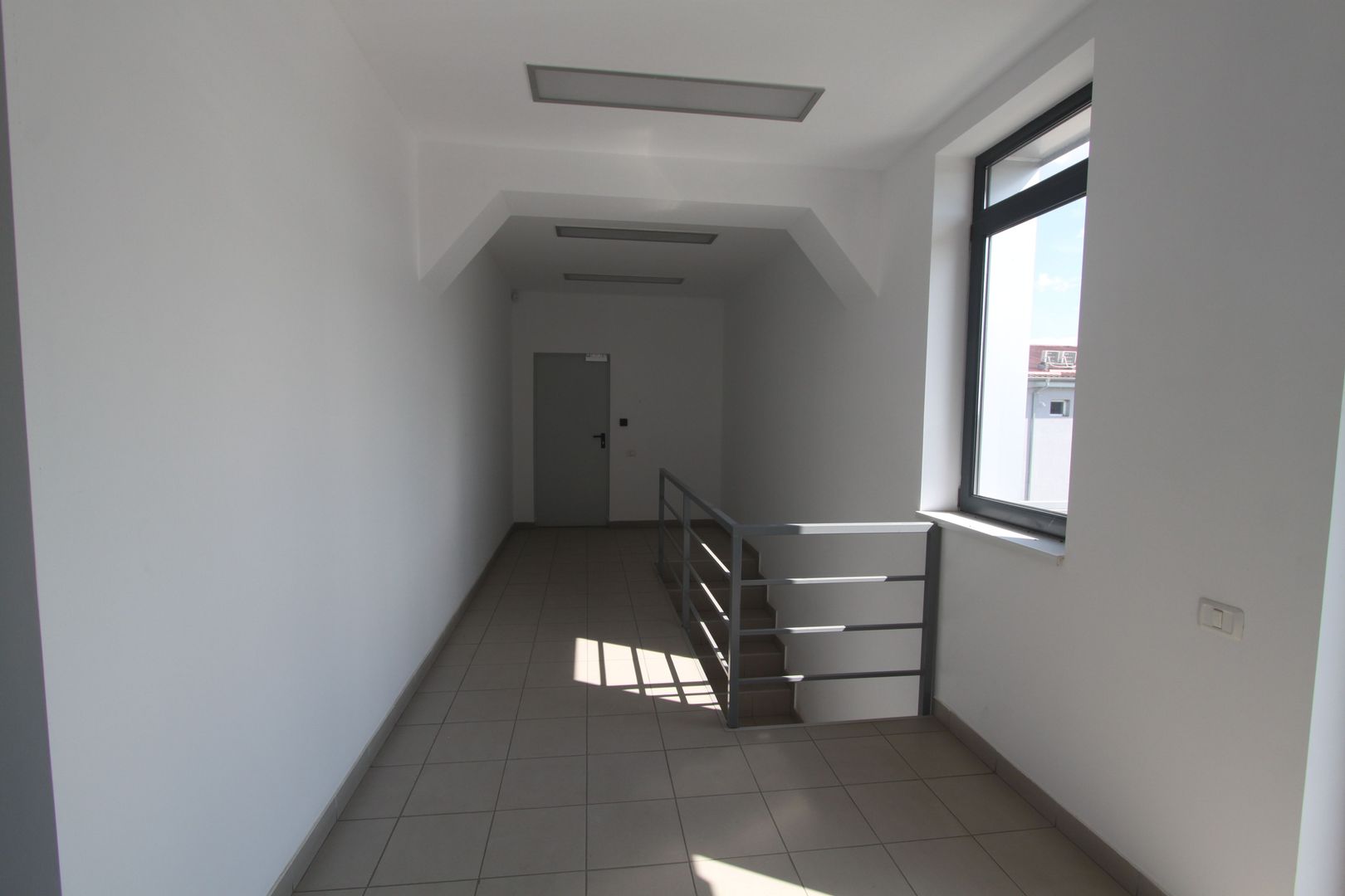 Spațiu industrial la sosea: Dumbravita - Giarmata - Poză 7