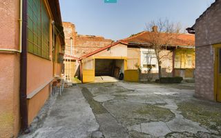 Casă individuală cu teren de 1100 mp și 3 apartamente în curte - Poză 30