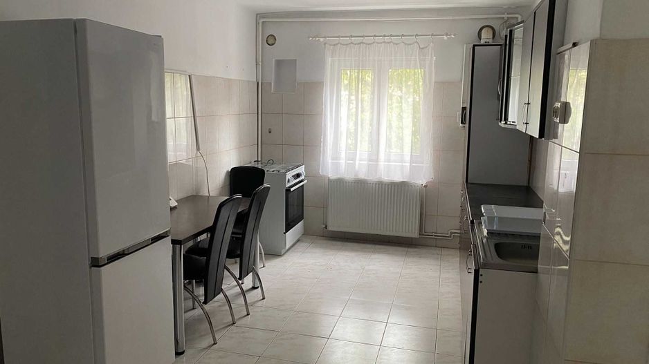 Soarelui | 3 Camere | Etaj intermediar | Centrala proprie - Poză 3