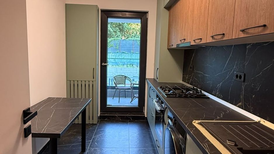 Apartament 2 camere in complexul Roka Residence cu loc de parcare si centrala - Poză 4