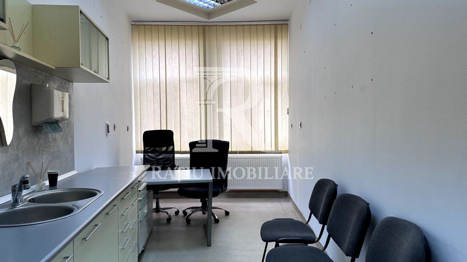 Cabinet Medical de inchiriat | Policlinica Tudor Vladimirescu | Oradea - Poză 1