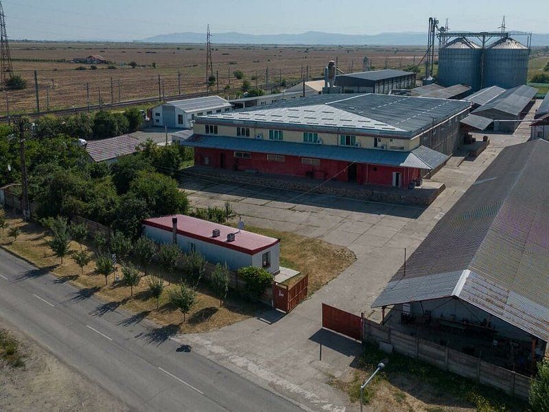 De vazare Hale industriale, pretat depozit, productie, curte proprie - Poză 1