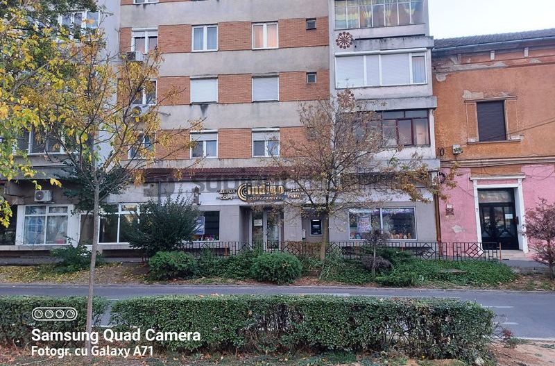 Spatiu comercial in Parcul Traian - Poză 1