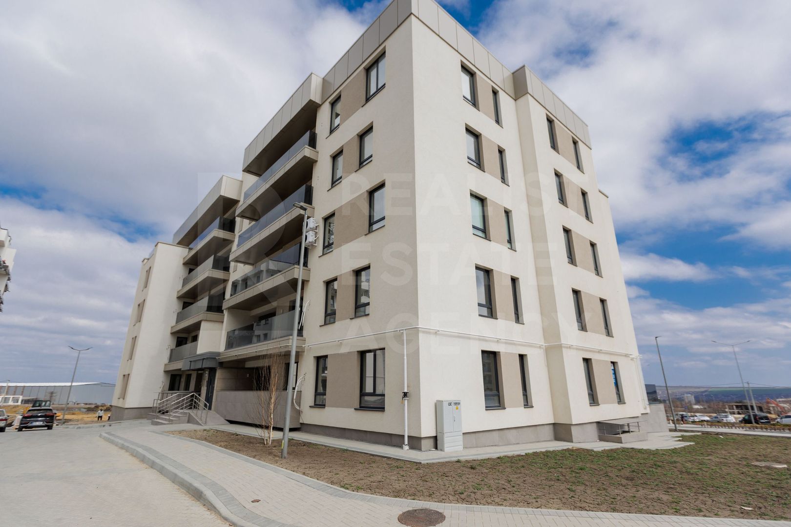 Vânzare, apartament, 3 camere, Bulevardul Europei, Botanica. - Poză 1