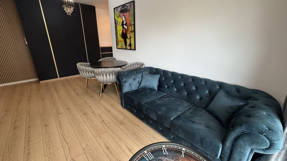 Apartament 3 Camere Decomandat | Terasă 23 mp cu Vedere la Lac + Parcare - Poză 3