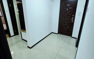 Apartament 3 camere de inchiriat, 9 Mai, 2 bai, beci - Poză 12
