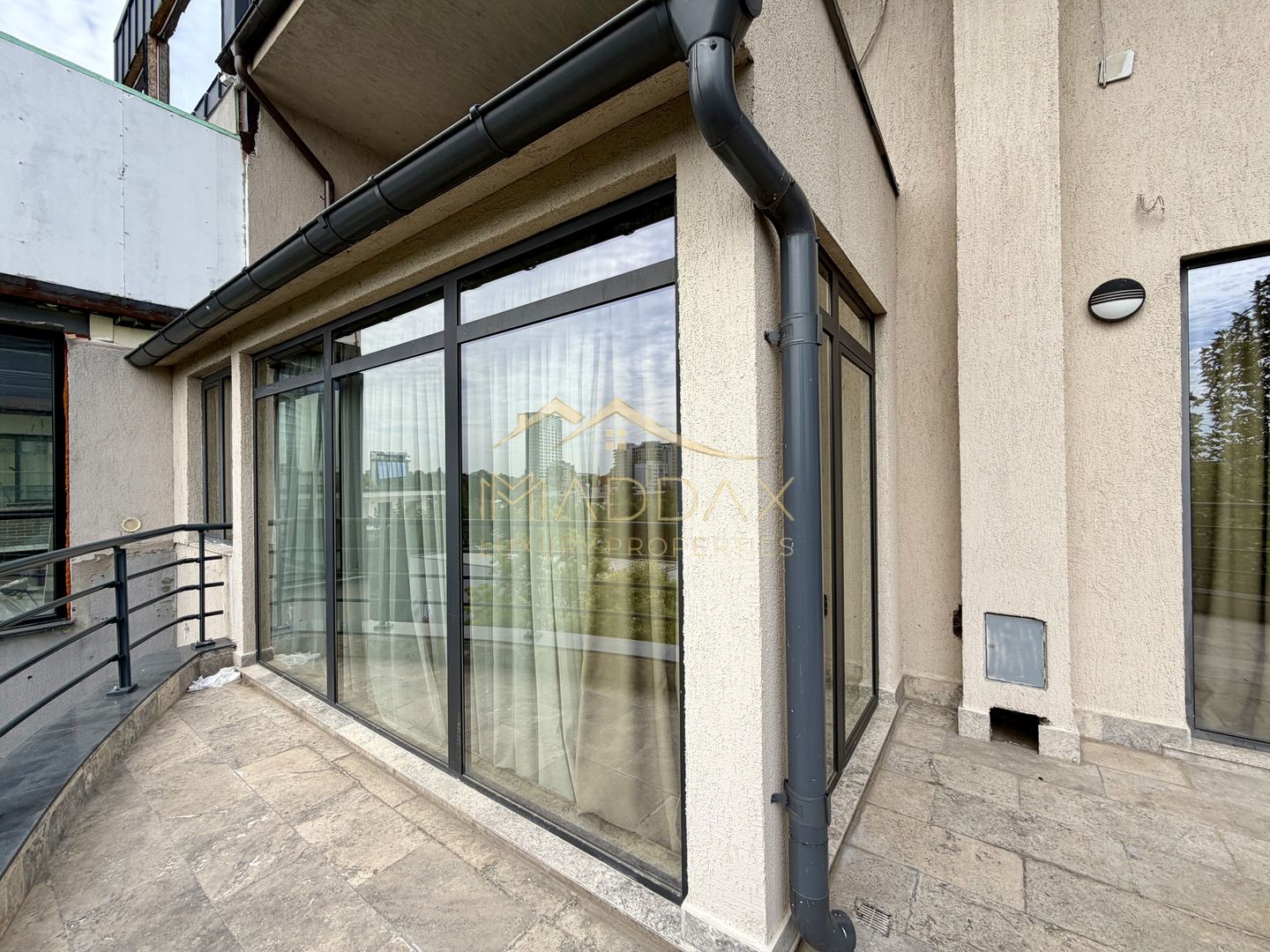 Duplex 4 camere // 179 mp utili + terasa 49 mp / 1 Parcare // Floreasca - Poză 13