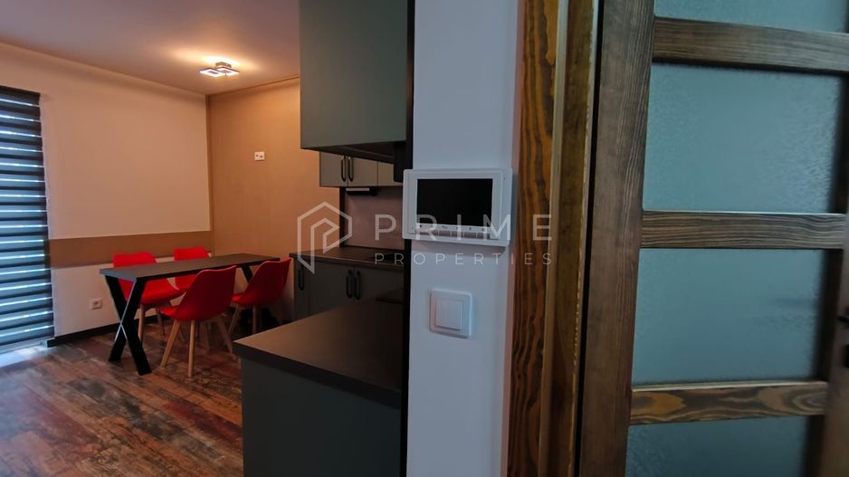 Apartament cu 3 camere la 3 minute de Spitalul Judetean - Poză 2