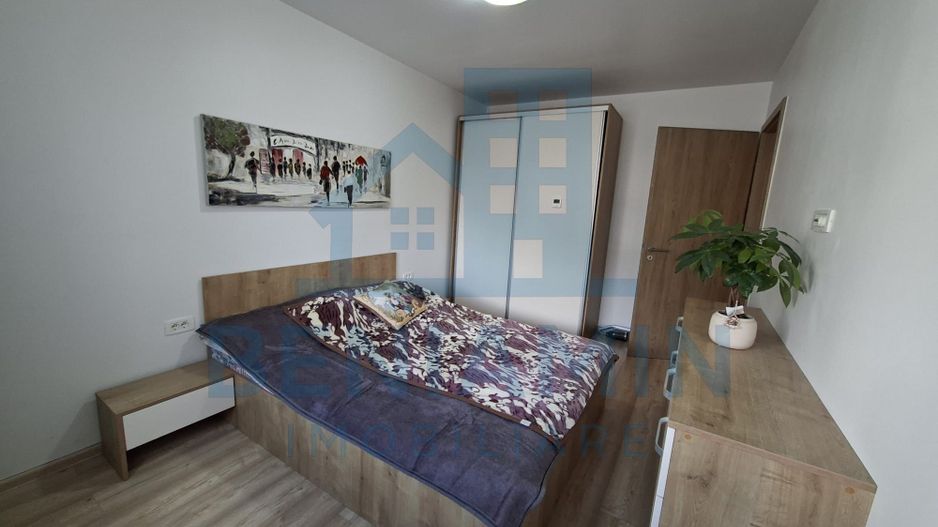 Apartament 2 camere decomandat parter Mall Coresi 50mp parcare boxa - Poză 4