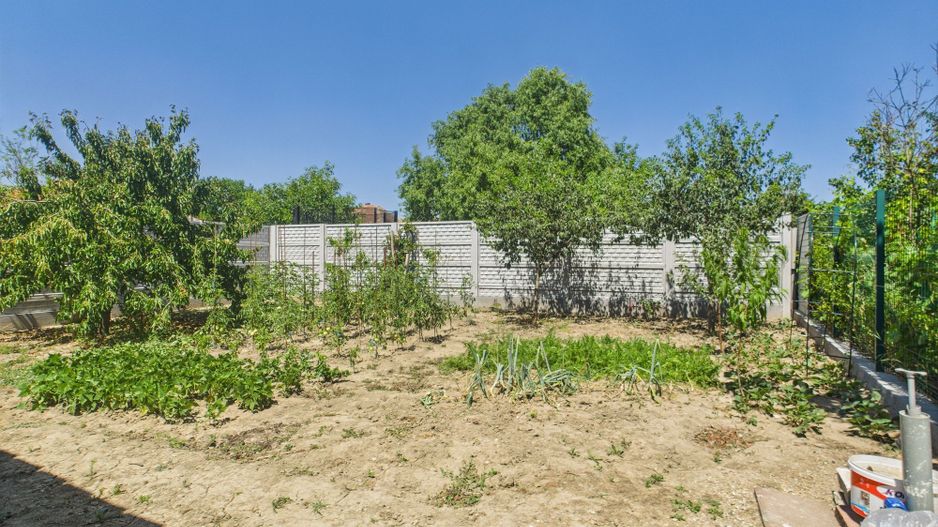 Casă individuală în Bucovăț - Poză 23