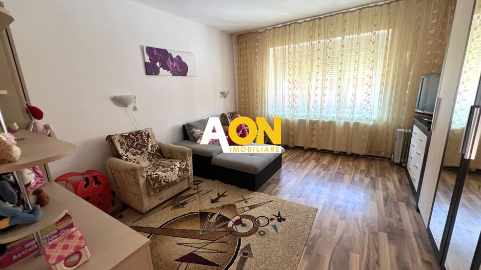 Casa de vanzare pretabila 2 familii, garaj, livada, comuna Pianu - Poză 3