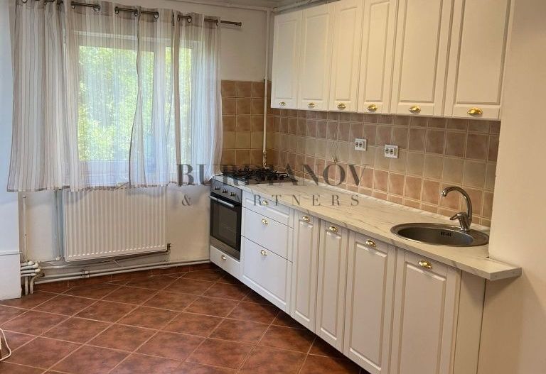 Apartament cu 3 camere de închiriat - Lujerului - Centrală proprie - Poză 4