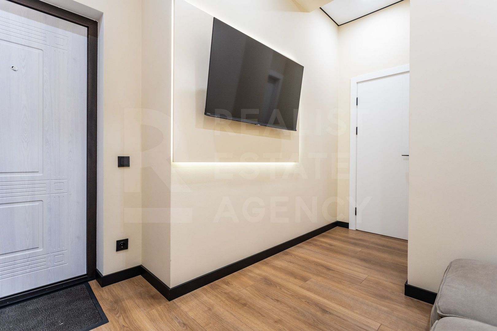 Vânzare, apartament, 1 cameră, strada Miorița ,Centru. - Poză 9