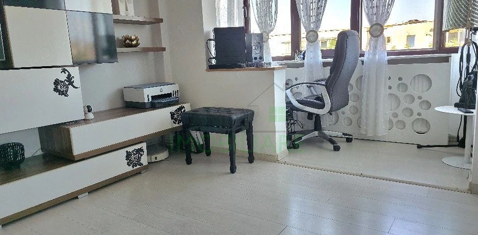 Apartament 2 camere Astra 54 mp 2 balcoane și 2 locuri de parcare - Poză 4