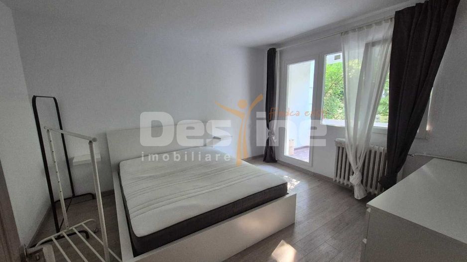 Închiriere apartament 4 camere- zona Politehnicii - Poză 2