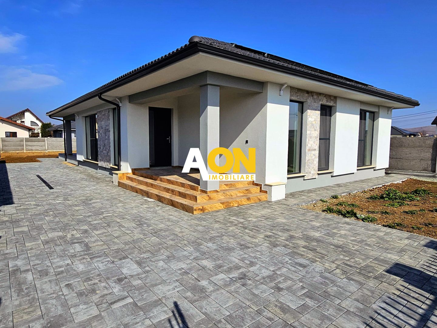 Casă 4 Camere, semifinisata, 116 mp utili, Teren 581 mp,  Micesti - Poză 1