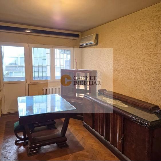 80 mp I Sala Palatului I Etaj 2/9 I Creditabil - Poză 2