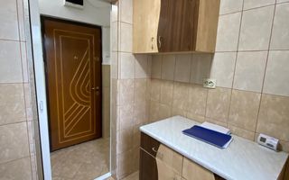 De vanzare apartament cu 2 camere mobilat si utilat, Micro 38, etaj 3 - Poză 3