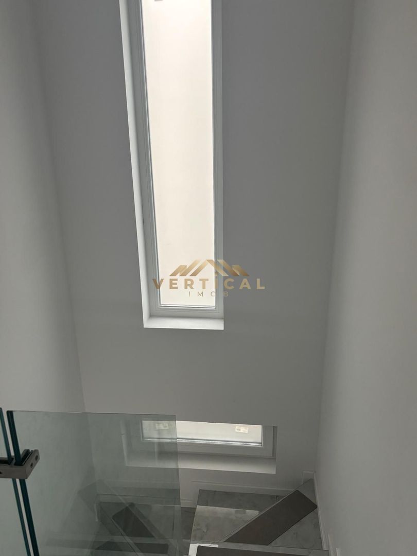 Locuință P+E modernă, 3 băi, teren generos de 323 mp - Poză 16