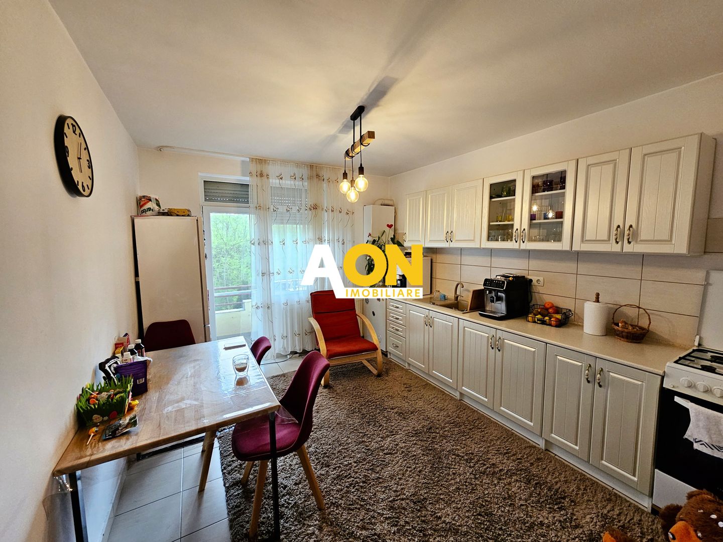 Apartament 2 camere, 56 mp, etaj 1,  2 balcoane, Cetate - Poză 1