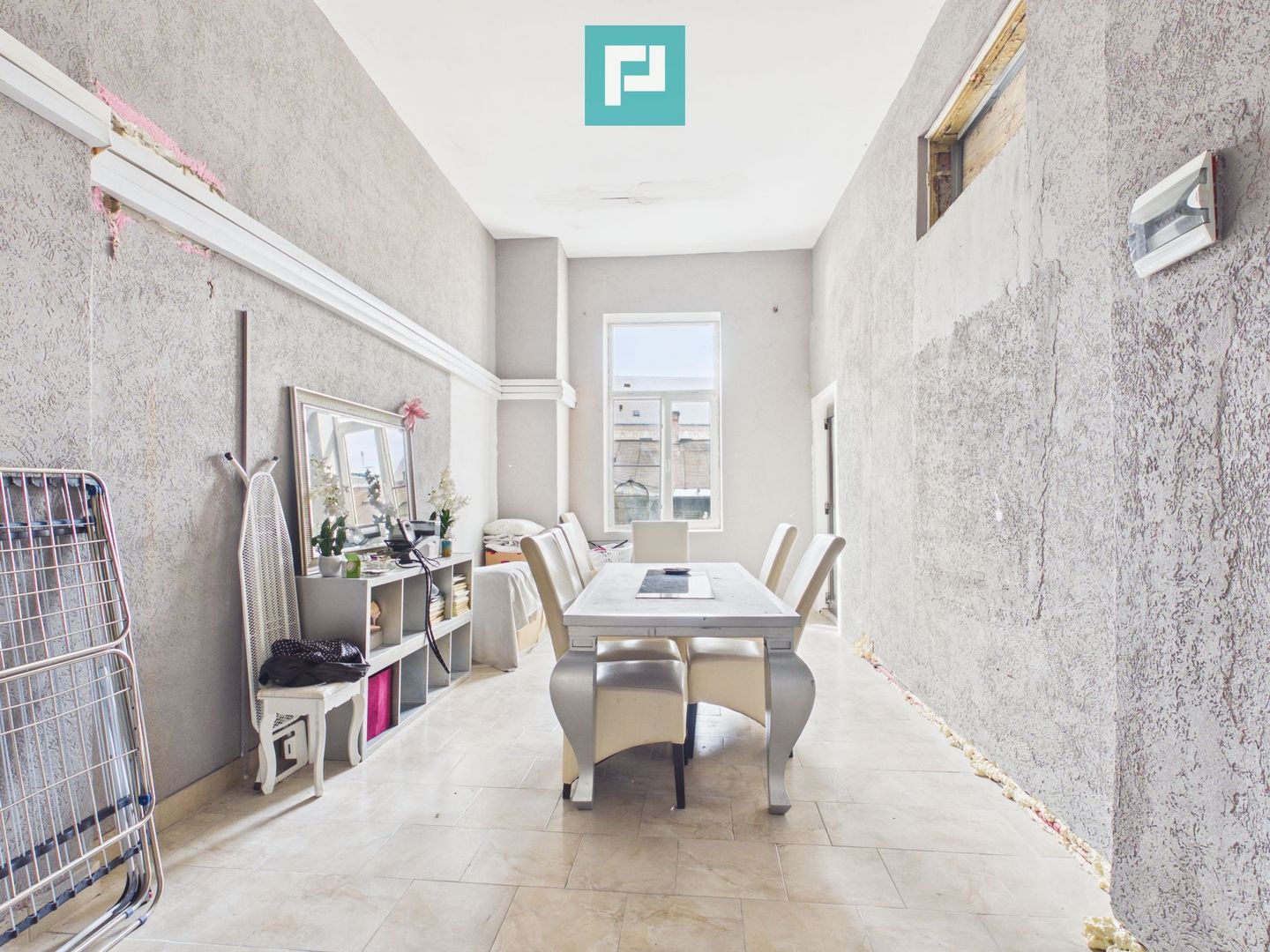 Apartament cu 4 camere – Zona Centrală - Poză 12