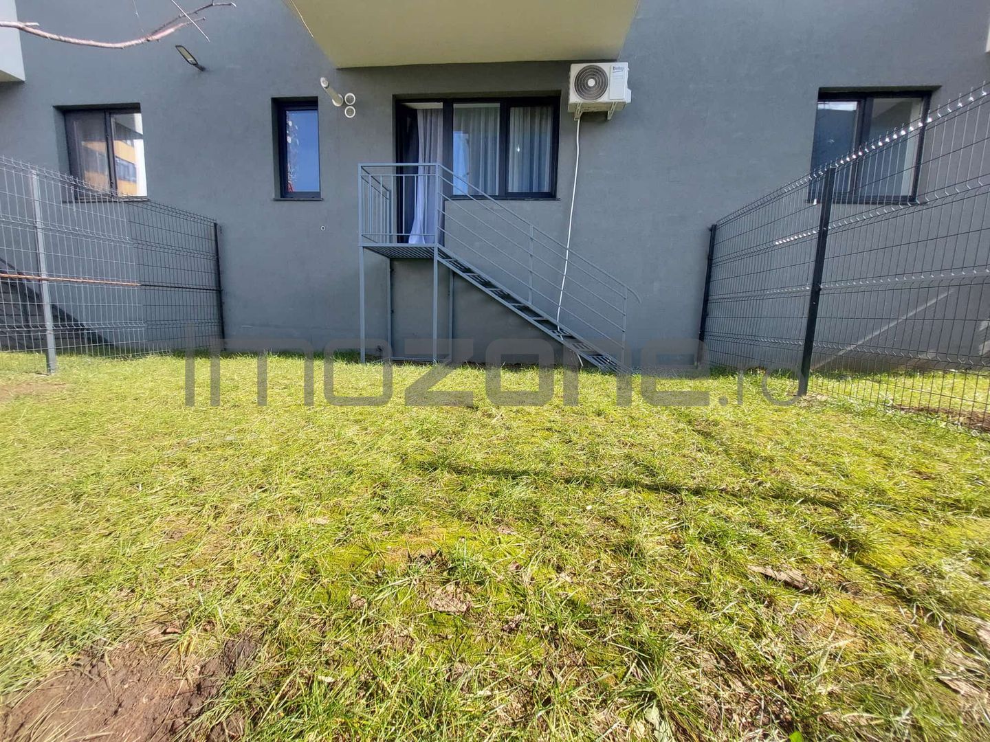 Garsoniera, 42 mp, decomandata, bucatarie 11 mp, mobilata/utilata - Poză 11