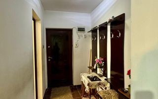 Apartament 3 camere | zona Gării | etaj 4 | garaj inclus | - Poză 3