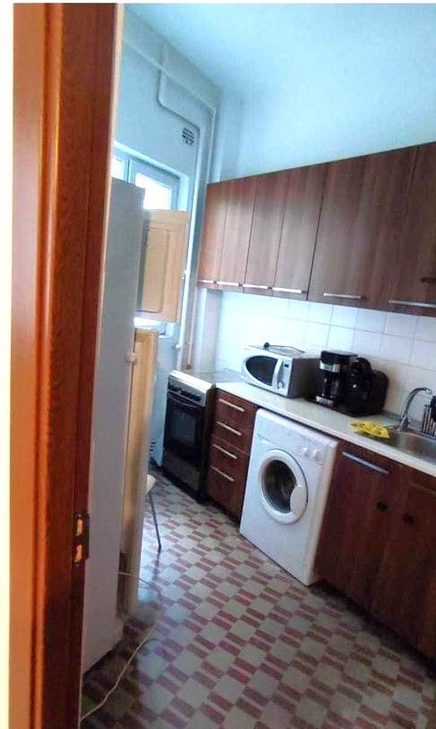 Apartament  de închiriat | 4 camere | Universitate - Poză 2
