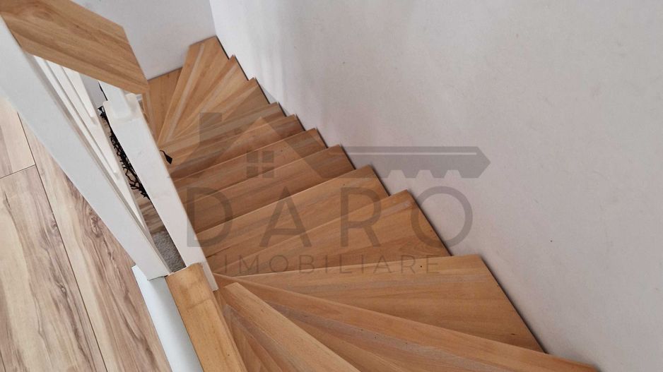 🏡 Casă de vânzare Livezeni | Curte proprie + terasă  170.000 € - Poză 5