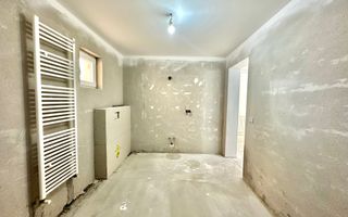 Casă individuală de vanzare  cu garaj și curte proprie – Hălchiu - Poză 22