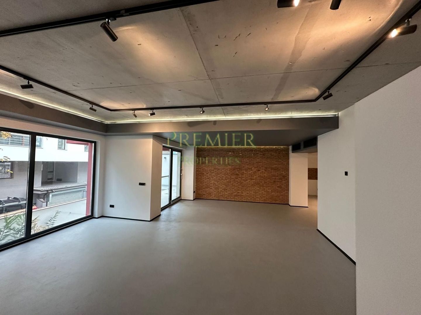 Apartament 4 camere de vânzare Herăstrău – complet renovat | curte proprie - Poză 2