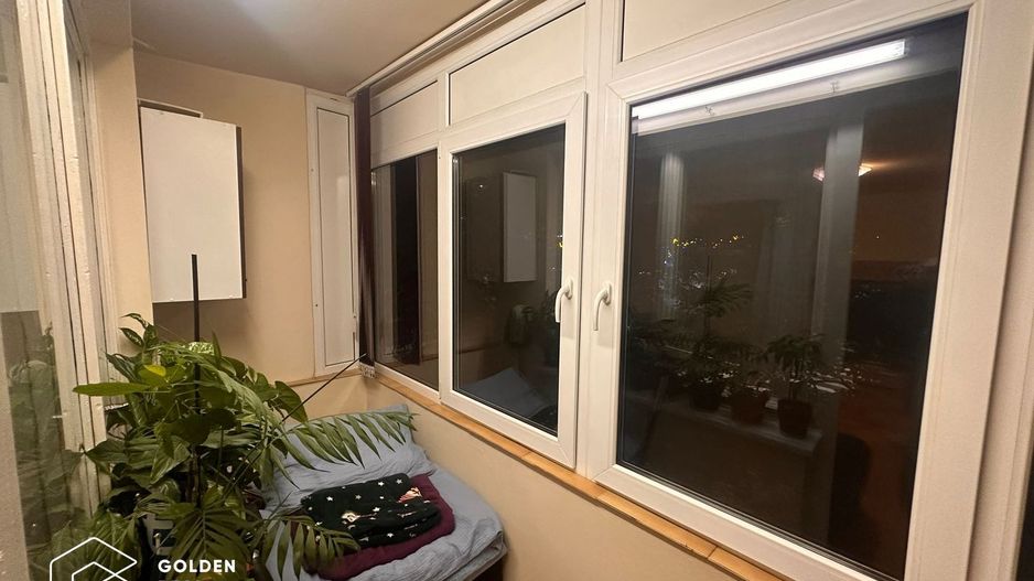 Apartament la cheie, 2 camere, Podgoria, etaj 1, centrala termica si balcon - Poză 10