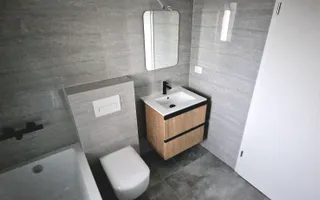 Duplex de vanzare cu 4 camere,2 bai,250 mp teren-Mosnita Veche zona Centrala. - Poză 19