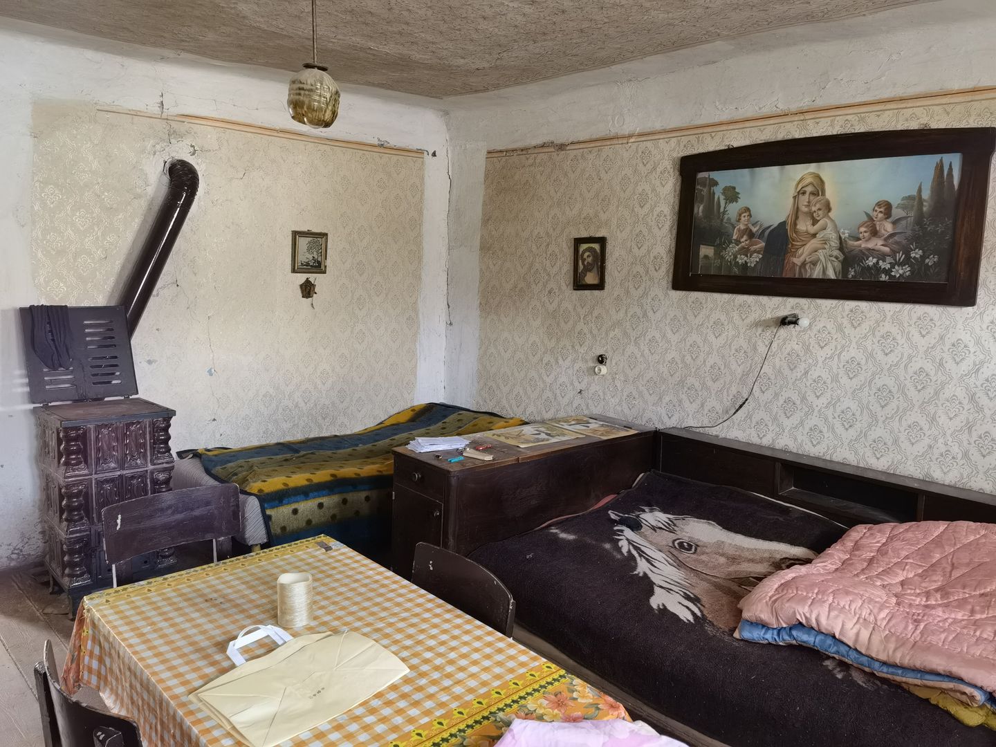 Casa cu teren generos- Recas - Poză 6