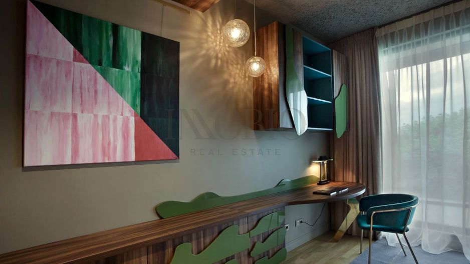 Full Service Apartment | 3 Bedrooms | Parking | Concierge - Poză 9