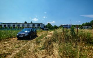 BARTOLOMEU,intravilan,intre case,suprafata de 774 mp,constructii P+2 - Poză 5