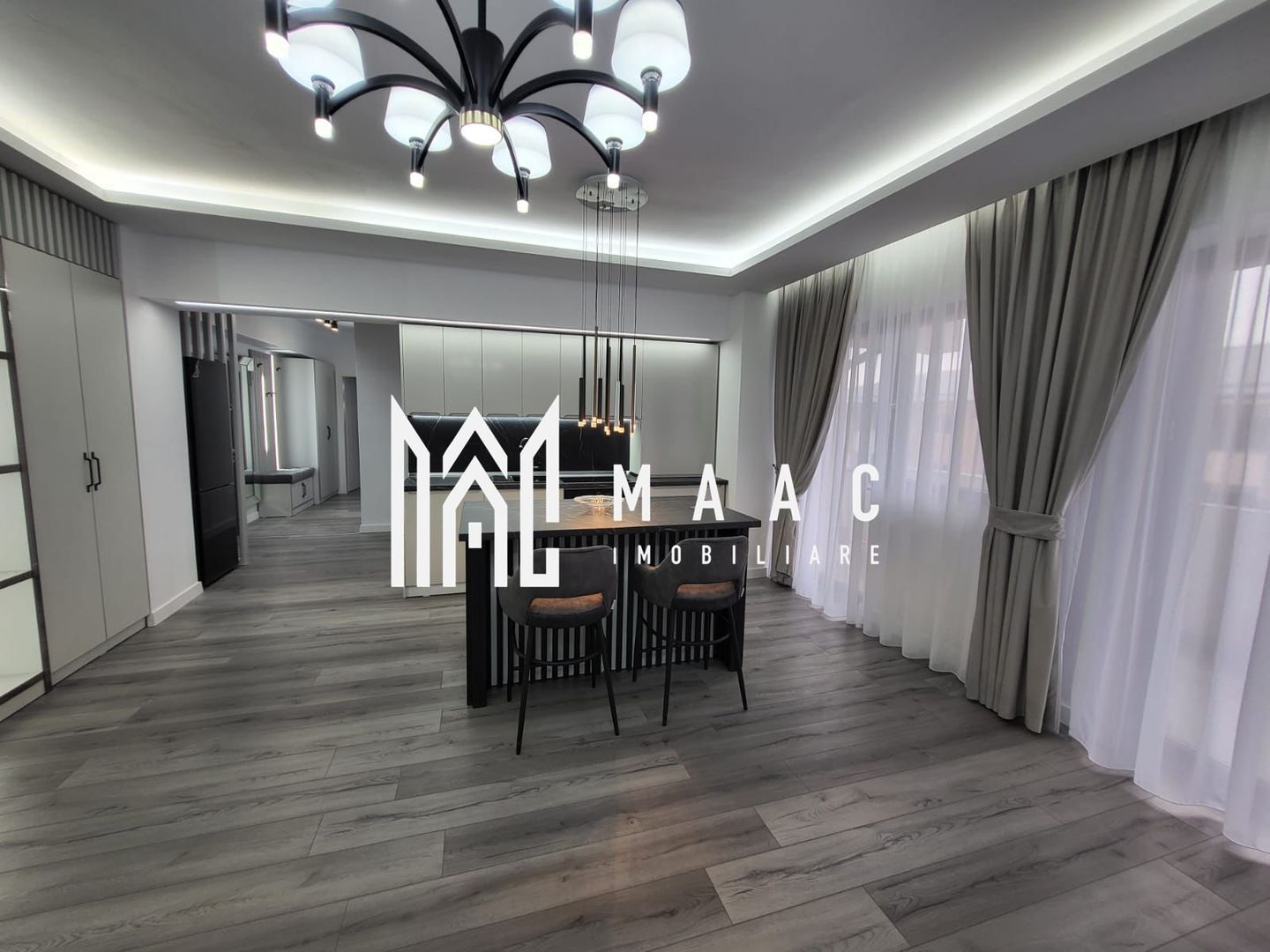 Apartament 3 Camere  | Vedere Lac | Mobilat si Utilat - Poză 8