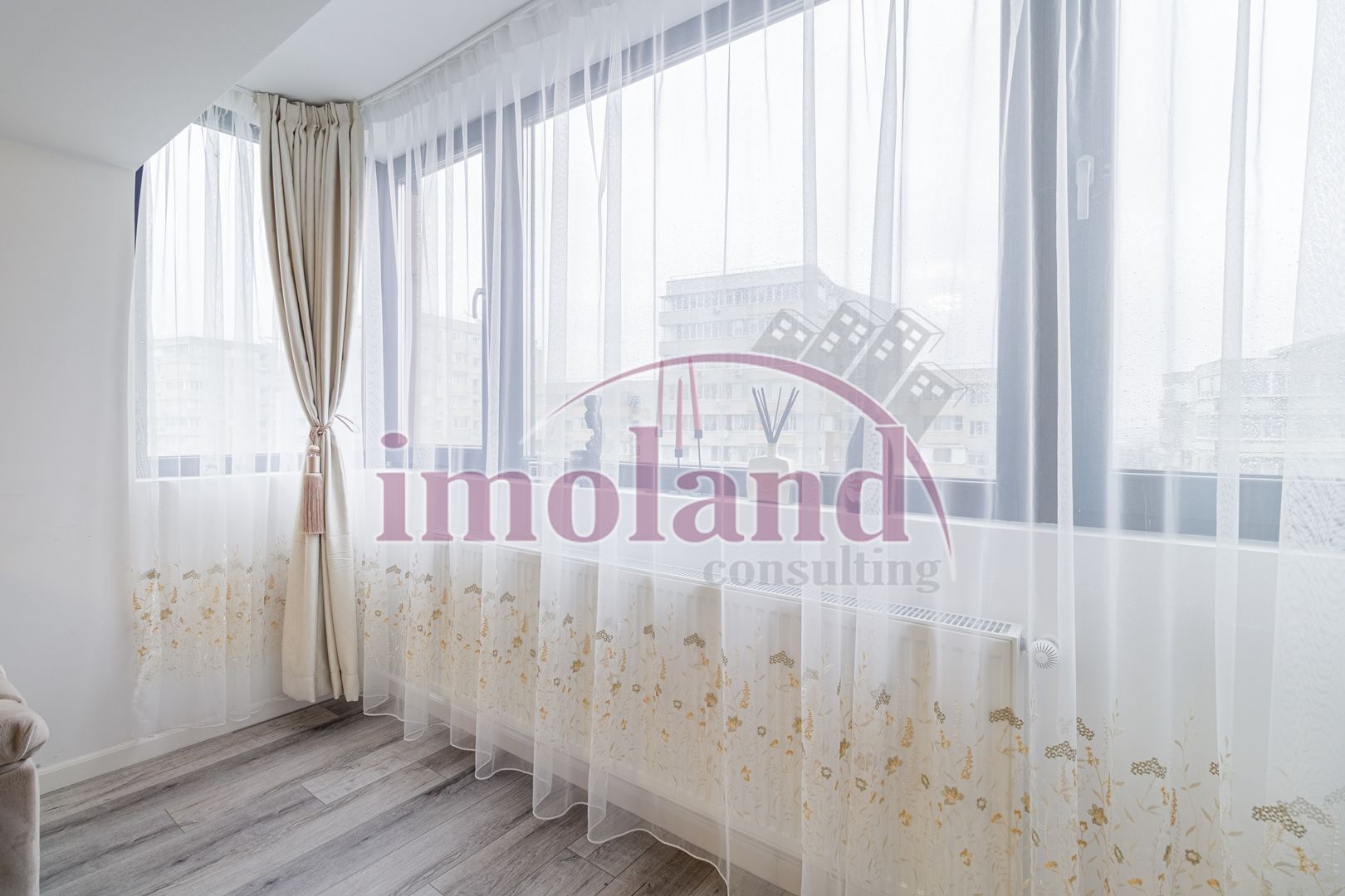 Vanzare - apartament - 3 camere - Lujerului-Iuliu Maniu - Poză 11
