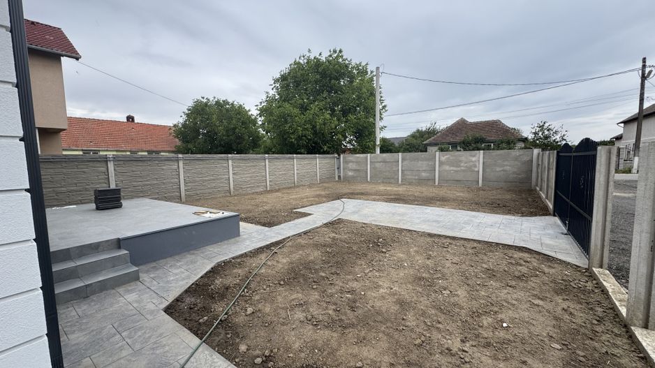 1\2 Duplex Utvin P+E,4Camere,2 Bai,Toate Utilitatile - Poză 11